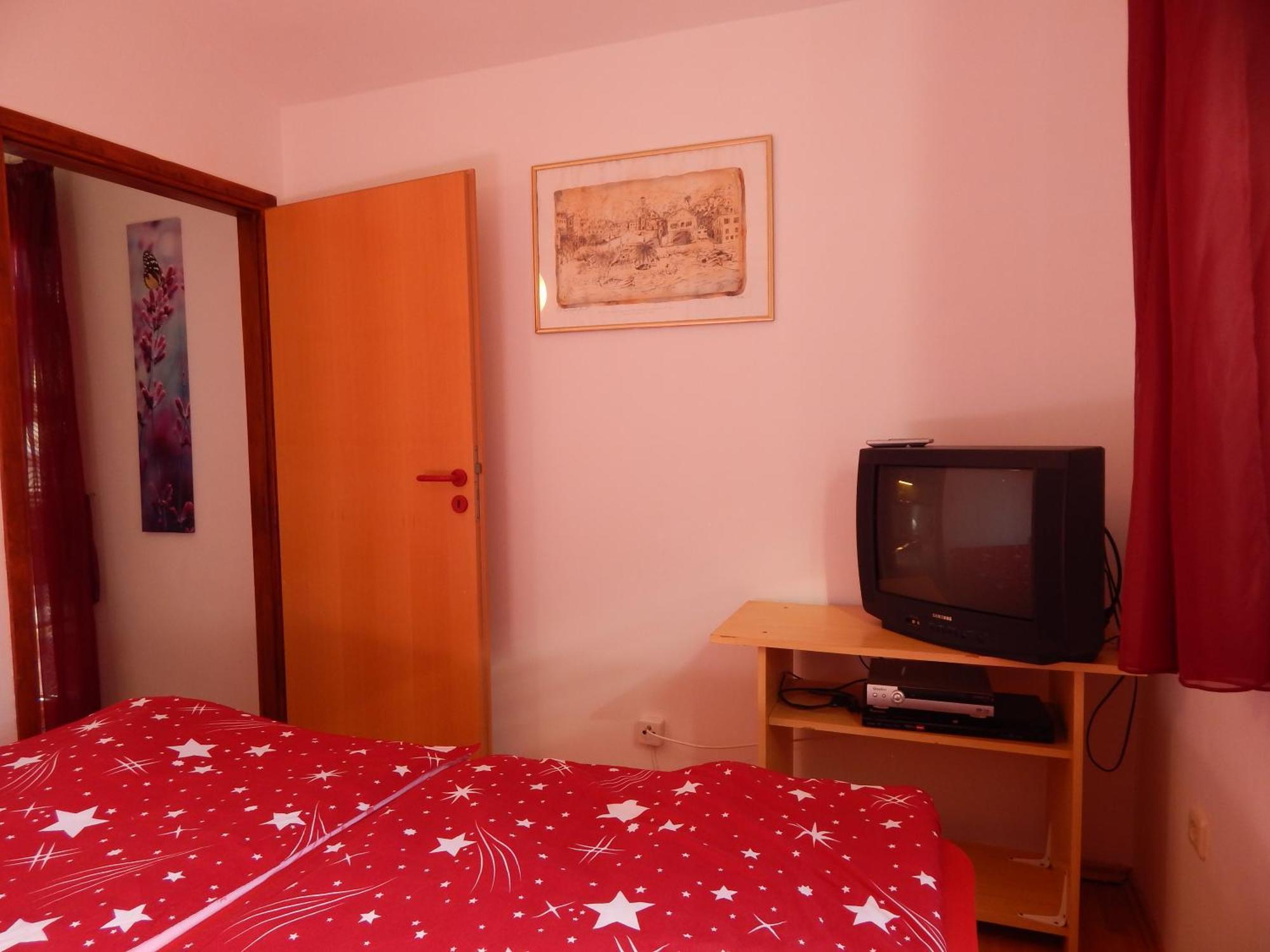 Adrienn Apartments Stari Grad  Phòng bức ảnh